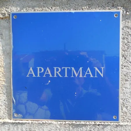 Ivica Lupic Apartmán Kampor